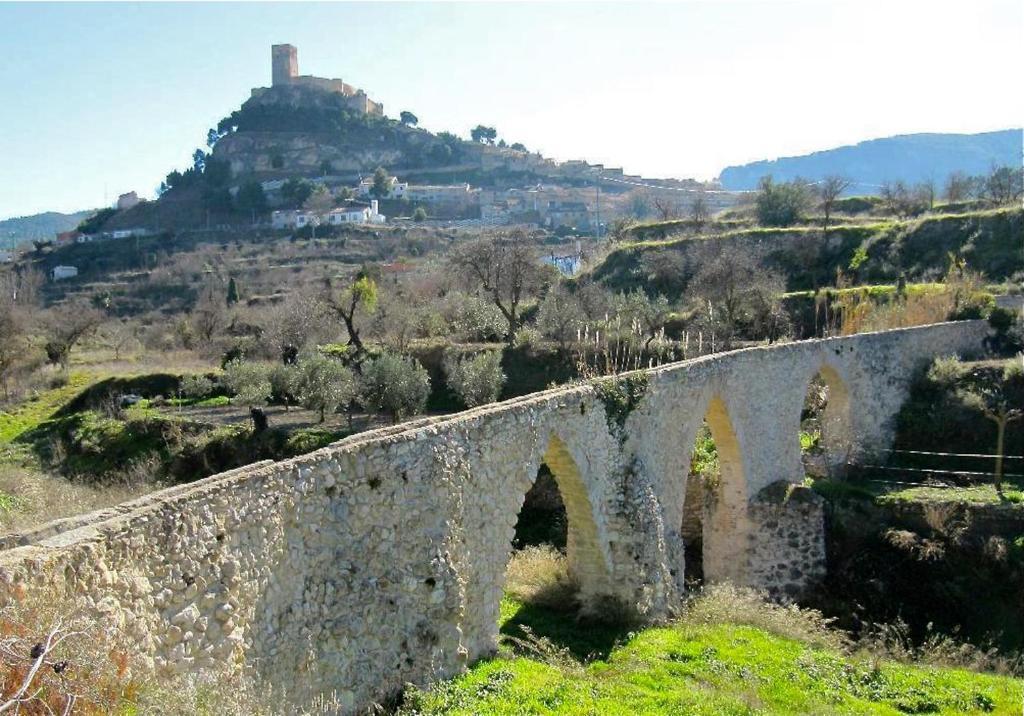 Hotel Rural Castillo De Biar Bagian luar foto
