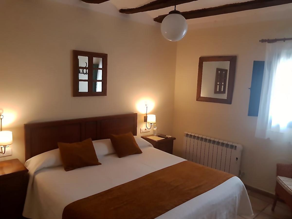 Hotel Rural Castillo De Biar Bagian luar foto